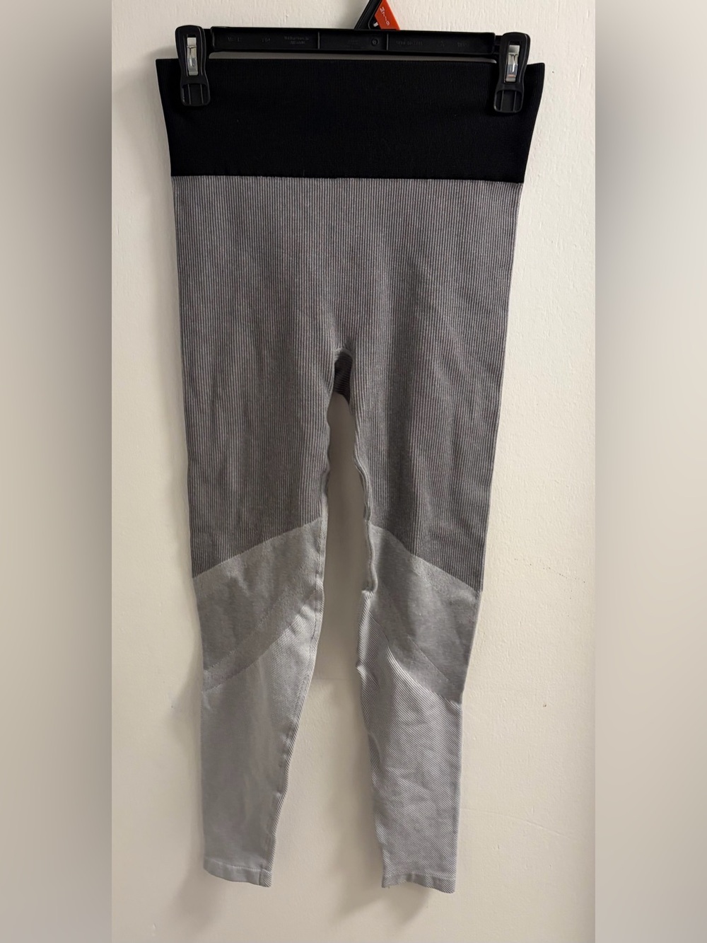 aerie‎ Black & Gray Colorblock High-Waist Leggings